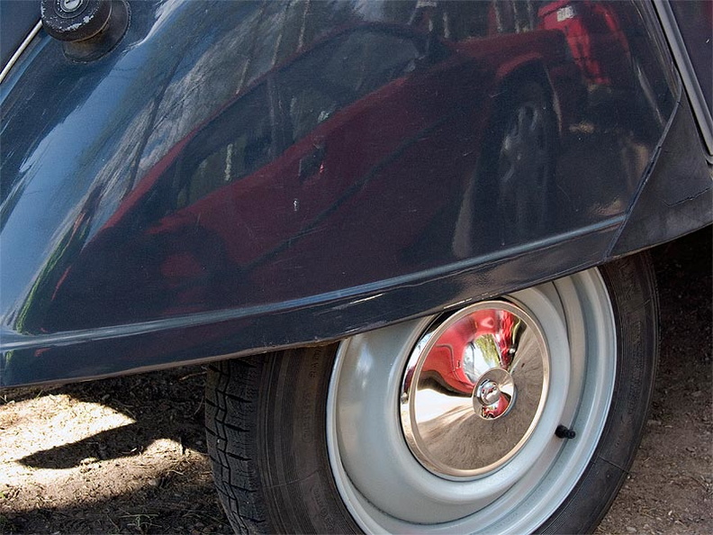 GTi heijastuu lokarissa ja kapselissa