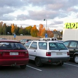 Perversioni eli taipumukseni kuvata Sitikoitani muiden Sitikoiden seurassa