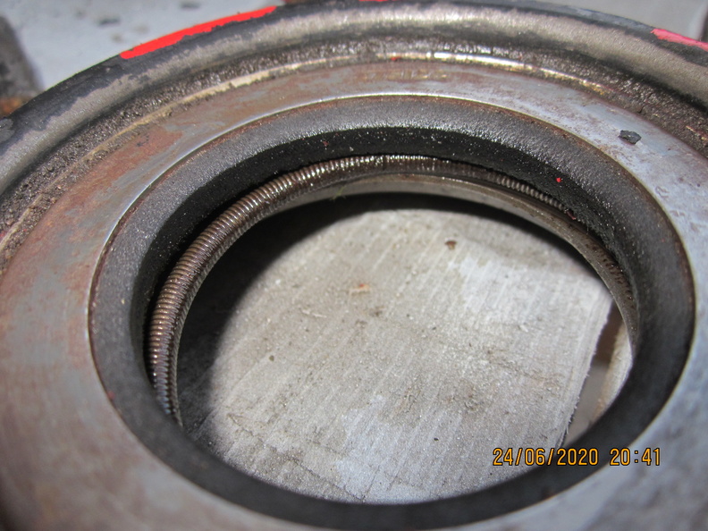 [Image: 20200624212615-a8a51769-me.jpg]
