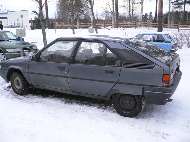 16 Trs